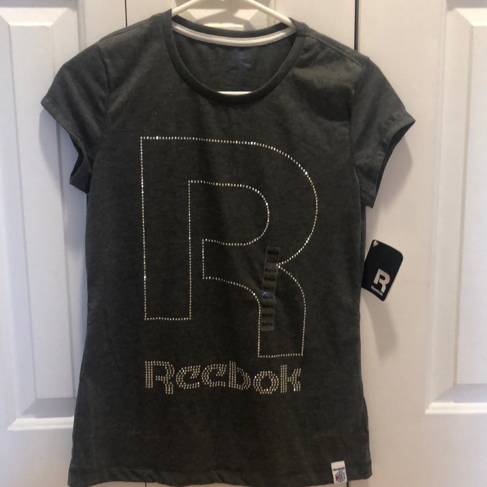 NWT gray Reebok studded tee M